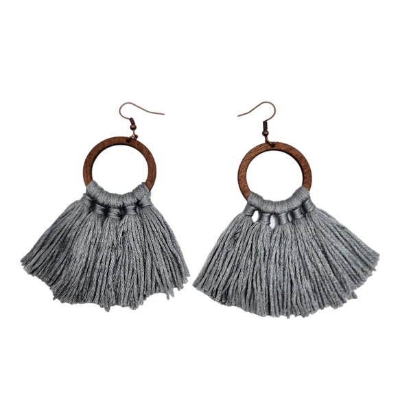 Yarn Tassel Wood Earrings Dangle Bohemian Boho Style Gray Gold Fan Ear Jewelry - Picture 3 of 3